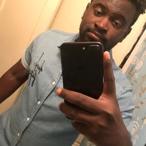 Meet your Posher, Stephane